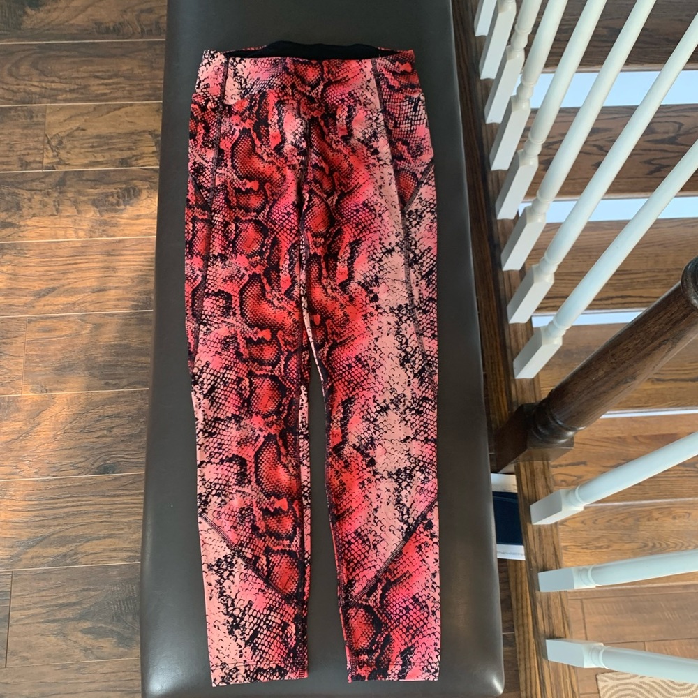 Pink leggings